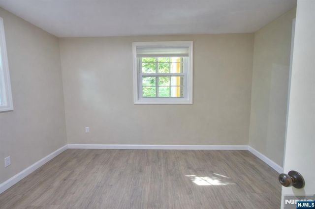 31 Station Road, Denville Township, NJ 07834