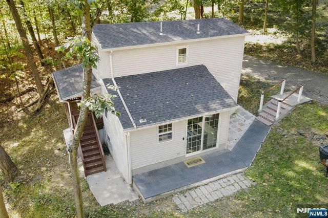 31 Station Road, Denville Township, NJ 07834