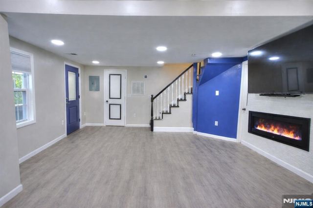 31 Station Road, Denville Township, NJ 07834