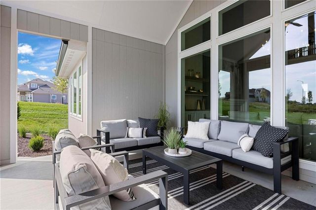 7947 Millridge Street, Shawnee, KS 66220