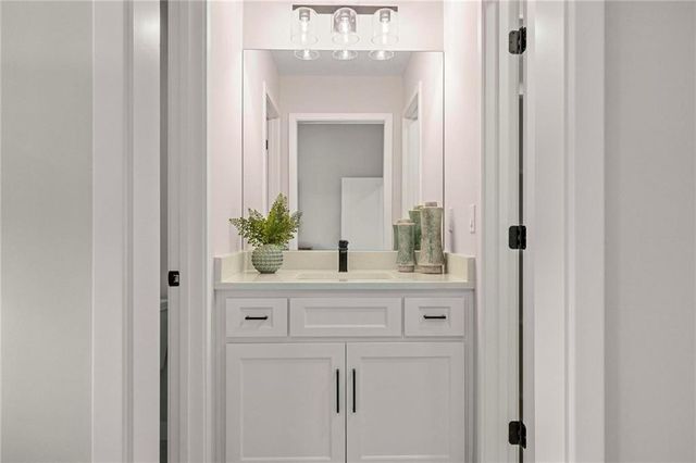 7947 Millridge Street, Shawnee, KS 66220