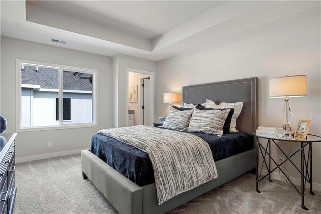 7947 Millridge Street, Shawnee, KS 66220