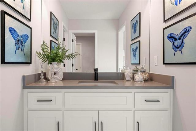 7947 Millridge Street, Shawnee, KS 66220