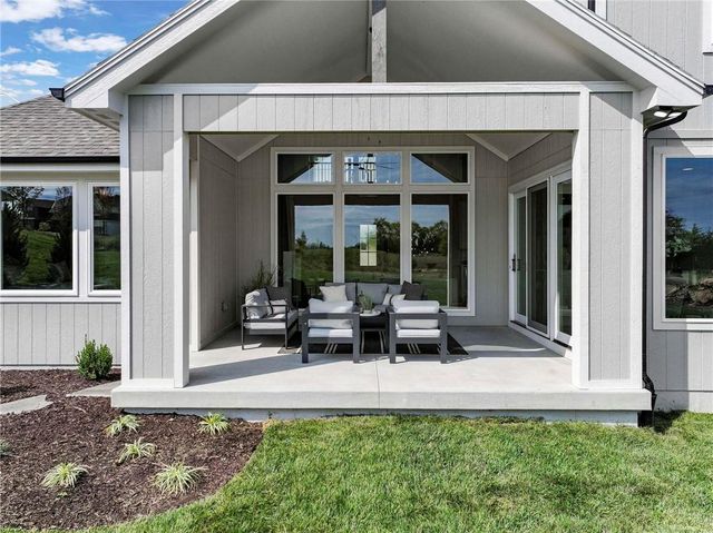 7947 Millridge Street, Shawnee, KS 66220