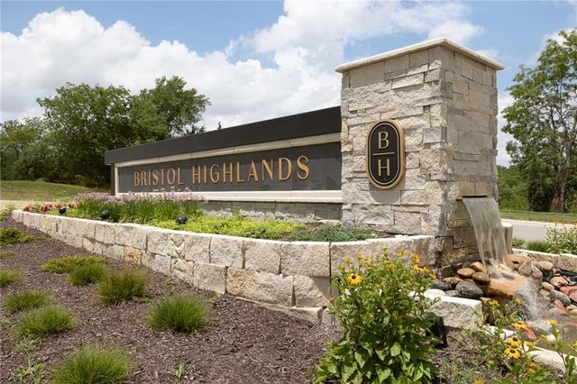 7947 Millridge Street, Shawnee, KS 66220