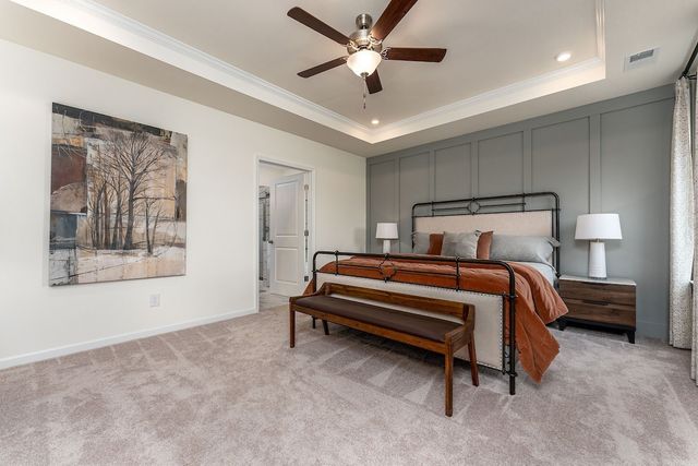 418 Stratford Station Dr, Lebanon, TN 37087