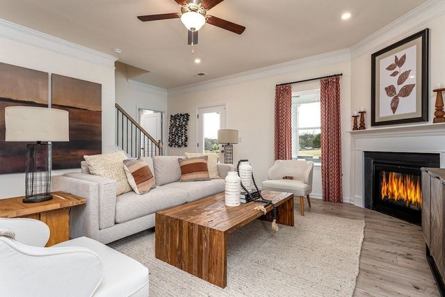 418 Stratford Station Dr, Lebanon, TN 37087
