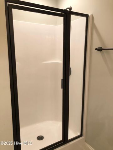 2016 Leighton Drive B, Greenville, NC 27834