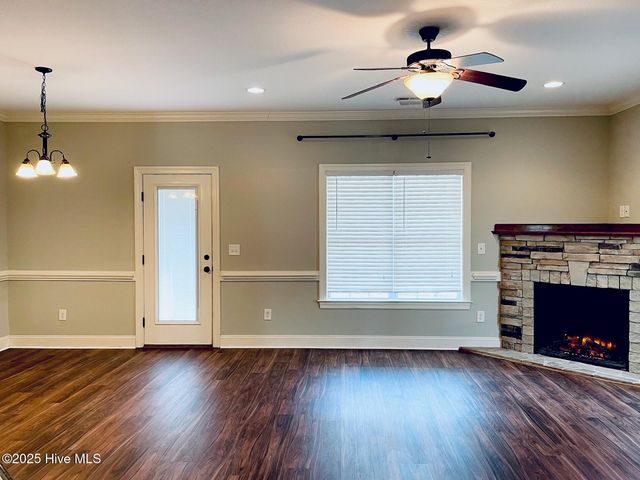 2016 Leighton Drive B, Greenville, NC 27834