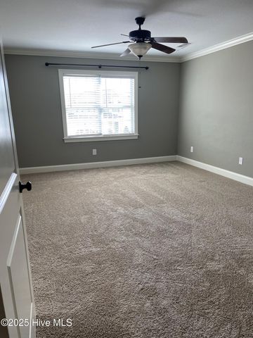 2016 Leighton Drive B, Greenville, NC 27834