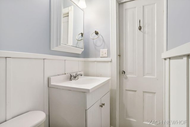 85 W 13th Street, Holland, MI 49423