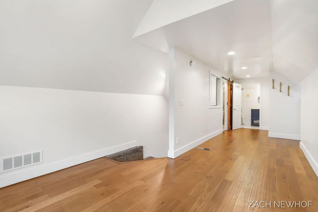 85 W 13th Street, Holland, MI 49423