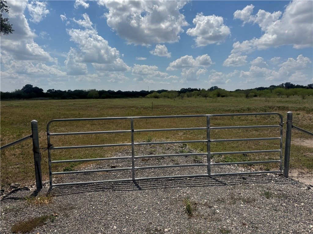 0 CR 631, Skidmore, TX 78389