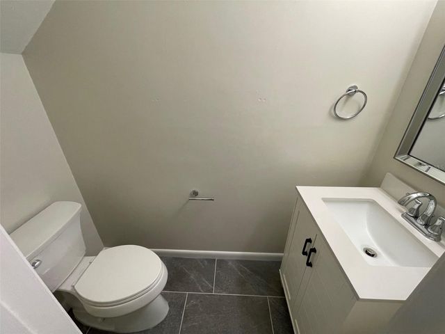 1638 SW 16TH STREET 1638, Gainesville, FL 32608