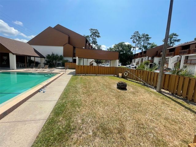 1638 SW 16TH STREET 1638, Gainesville, FL 32608