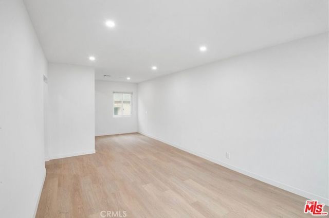 240 E Providencia Avenue, Burbank, CA 91502