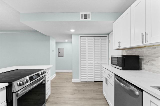 17035 GULF BOULEVARD 116, North Redington Beach, FL 33708