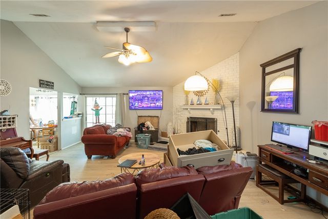 3345 W Cornell Street, Fayetteville, AR 72704