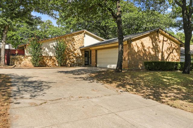 4609 Rockland Drive, Arlington, TX 76016