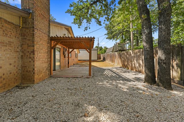 4609 Rockland Drive, Arlington, TX 76016