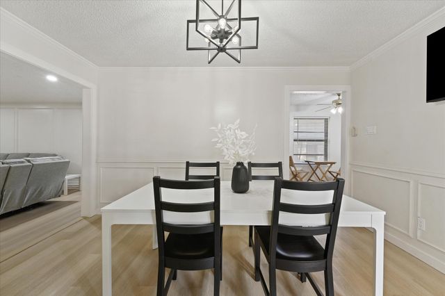 4609 Rockland Drive, Arlington, TX 76016