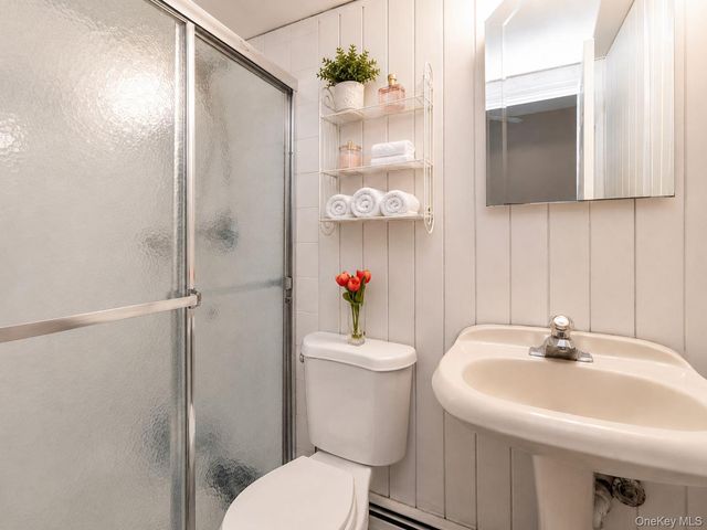 18 Kathy Court, Northport, NY 11768