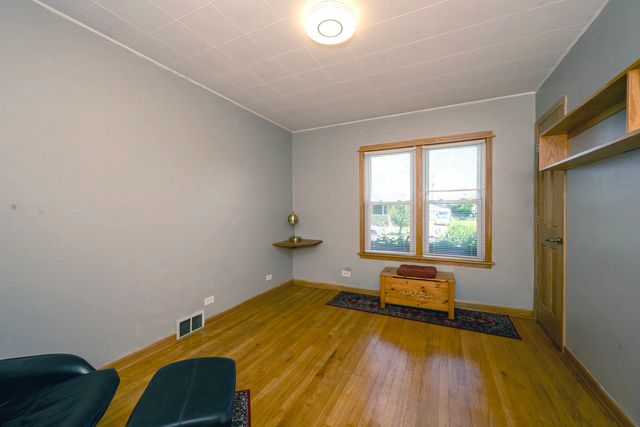 3936 N Oconto Avenue, Chicago, IL 60634