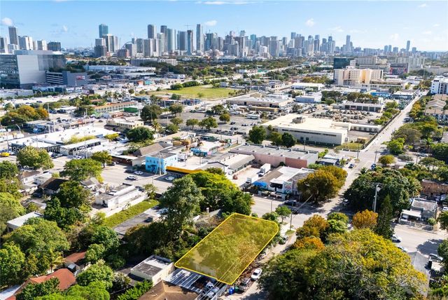 2919 NW 8th Ave, Miami, FL 33127