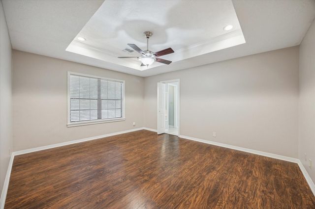 2307 Katherine Street, Brenham, TX 77833