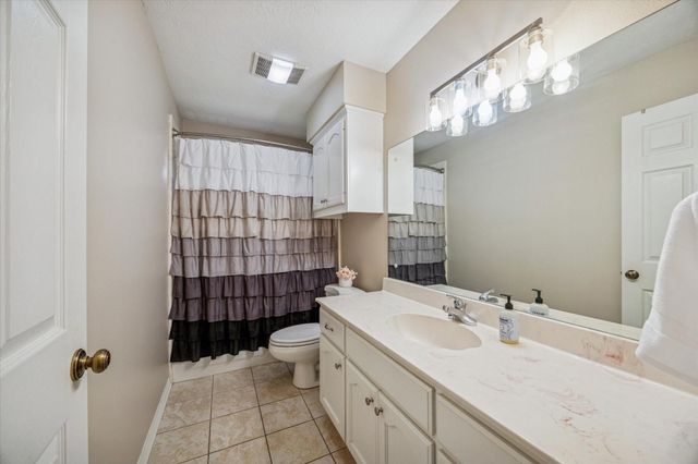 2307 Katherine Street, Brenham, TX 77833