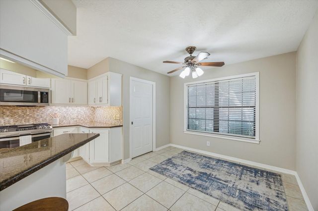 2307 Katherine Street, Brenham, TX 77833