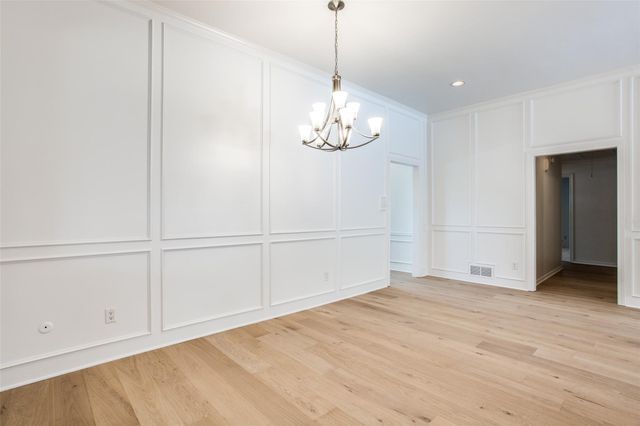 6926 Northwood Road, Dallas, TX 75225
