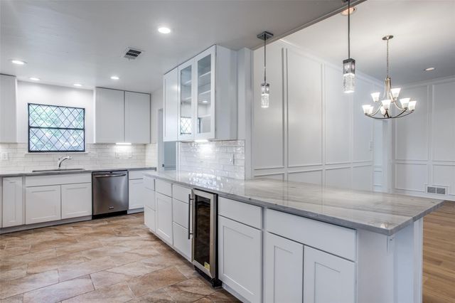 6926 Northwood Road, Dallas, TX 75225