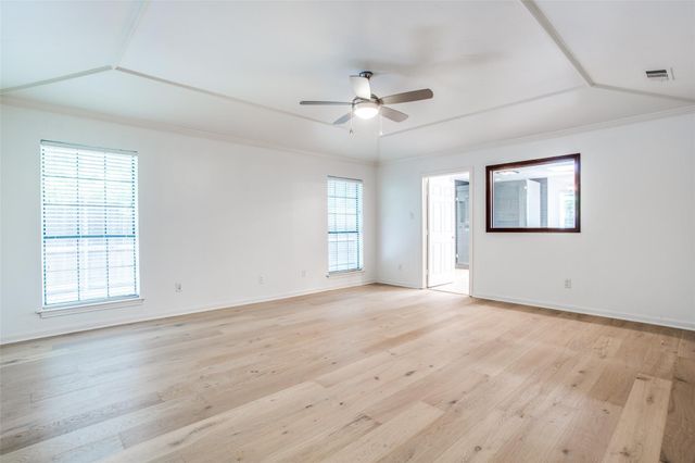 6926 Northwood Road, Dallas, TX 75225