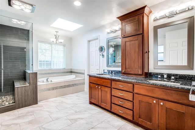 6926 Northwood Road, Dallas, TX 75225