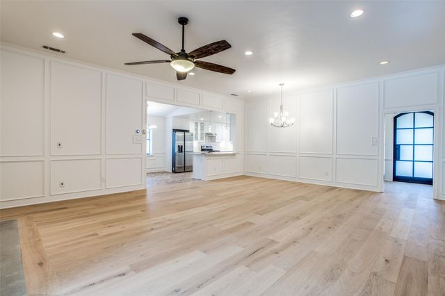 6926 Northwood Road, Dallas, TX 75225