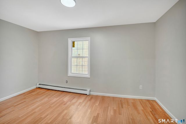 124 Central Avenue 3, Waterbury, CT 06702