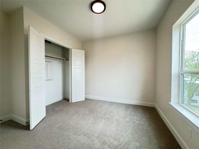 1307 71st Street A, Houston, TX 77011