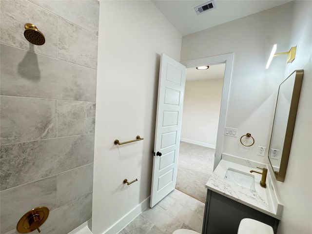1307 71st Street A, Houston, TX 77011