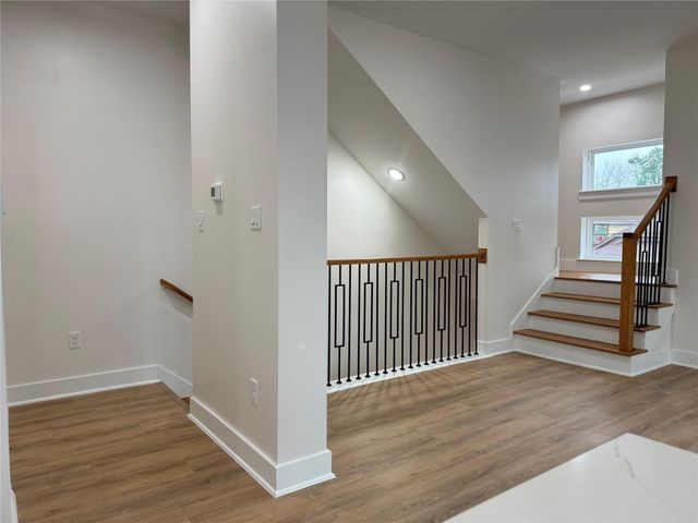1307 71st Street A, Houston, TX 77011