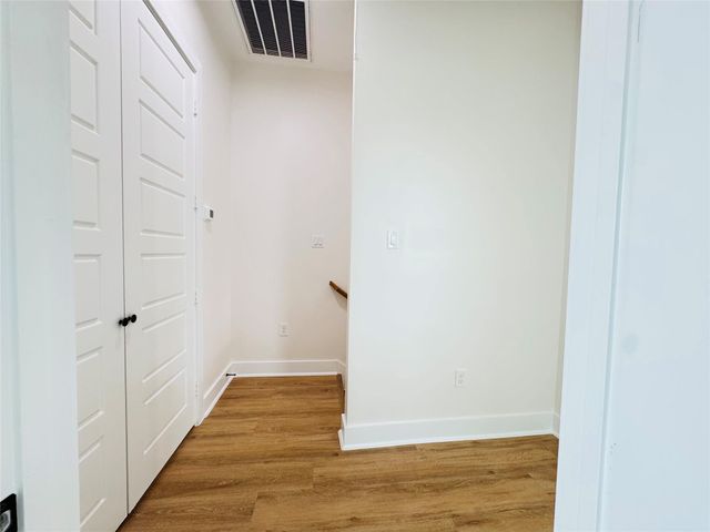 1307 71st Street A, Houston, TX 77011