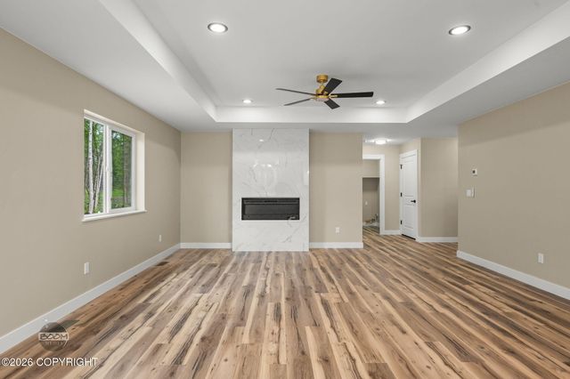 L1 B2 W Como Circle, Wasilla, AK 99623