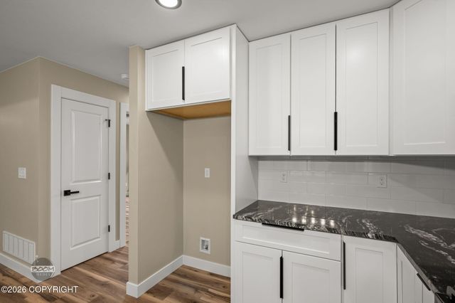L1 B2 W Como Circle, Wasilla, AK 99623