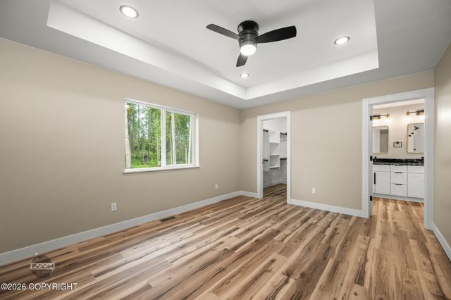 L1 B2 W Como Circle, Wasilla, AK 99623