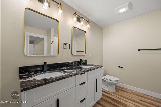 L1 B2 W Como Circle, Wasilla, AK 99623