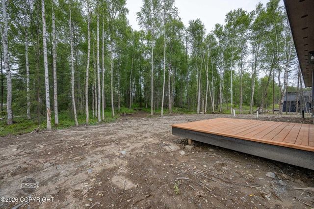 L1 B2 W Como Circle, Wasilla, AK 99623