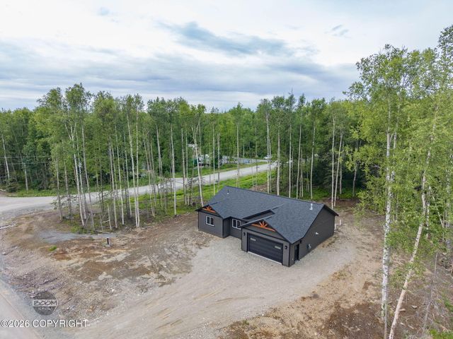 L1 B2 W Como Circle, Wasilla, AK 99623