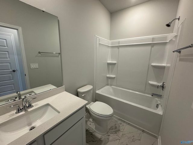 15589 Ruthie Lynn Drive, Athens, AL 35613