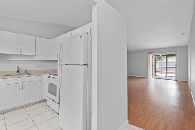 4325 NW 5th Avenue, Deerfield Beach, FL 33064