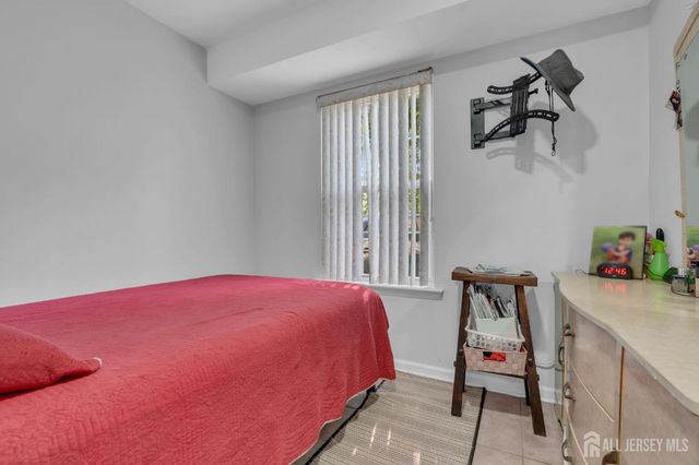 425 Thomas Street, Perth Amboy, NJ 08861